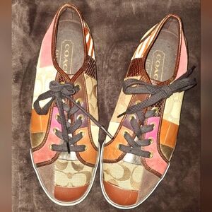 Coach shoes 9.5